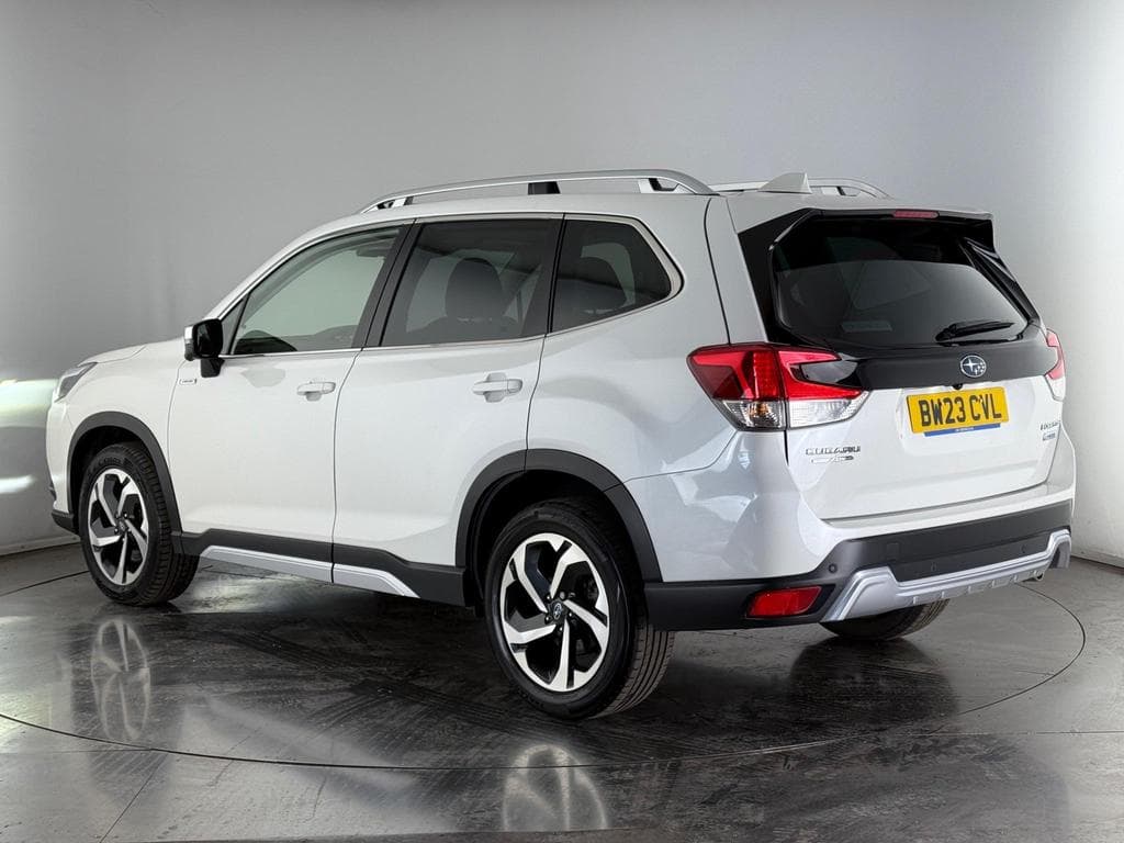 SUBARU Forester 2.0 i e-Boxer XE Premium Lineartronic 4WD Euro 6 (s/s) 5dr