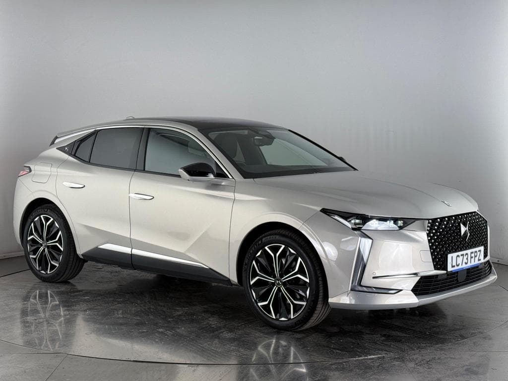DS 4 1.6 E-TENSE 12.4kWh Rivoli EAT8 Euro 6 (s/s) 5dr