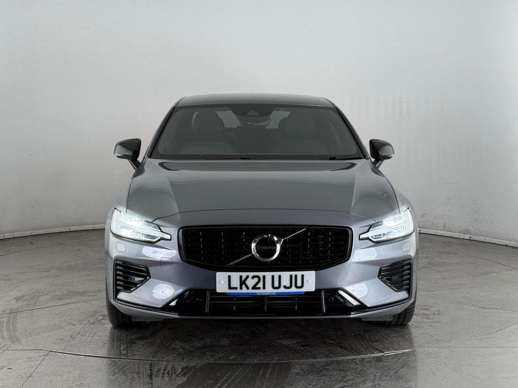 VOLVO S60 2.0h T8 Recharge 11.6kWh R-Design Auto AWD Euro 6 (s/s) 4dr