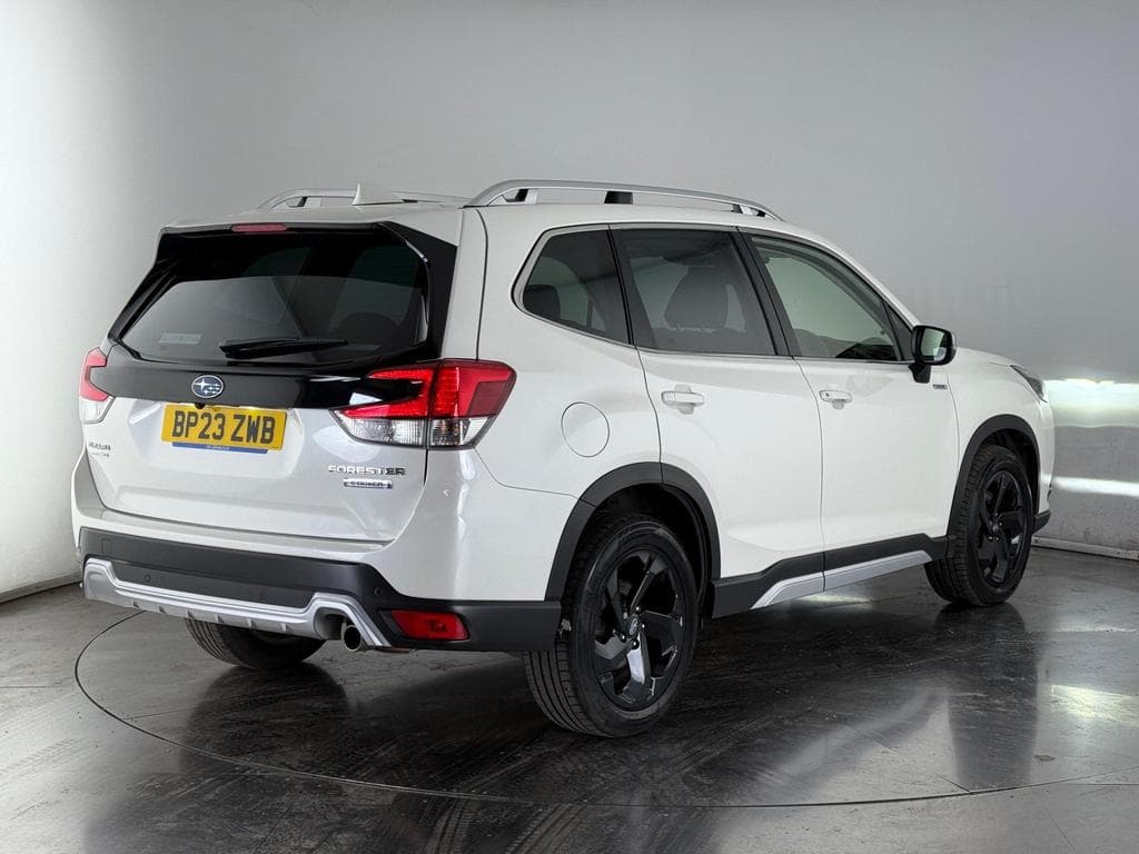 SUBARU Forester 2.0 i e-Boxer XE Premium Lineartronic 4WD Euro 6 (s/s) 5dr
