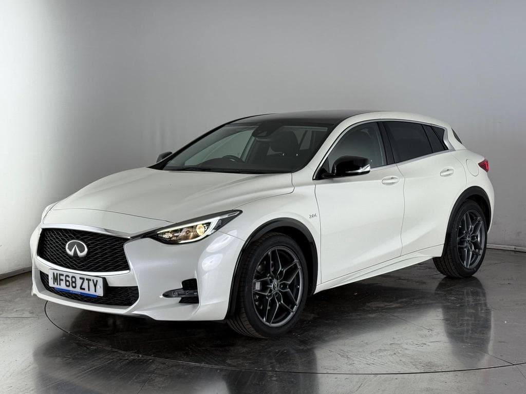 INFINITI Q30 2.0T Sport DCT Euro 6 (s/s) 5dr