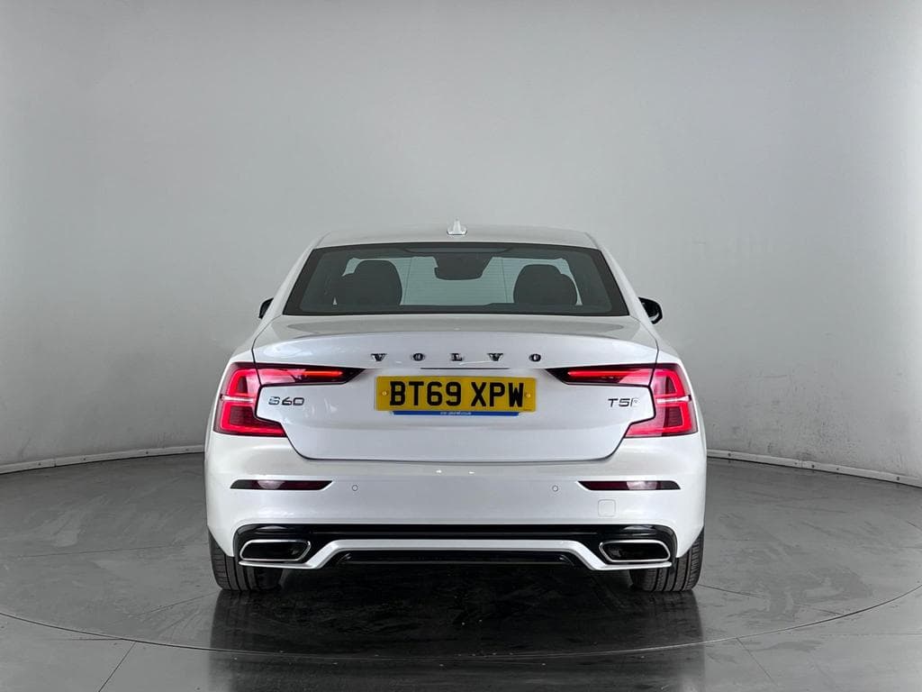 VOLVO S60 2.0 T5 R-Design Plus Auto Euro 6 (s/s) 4dr