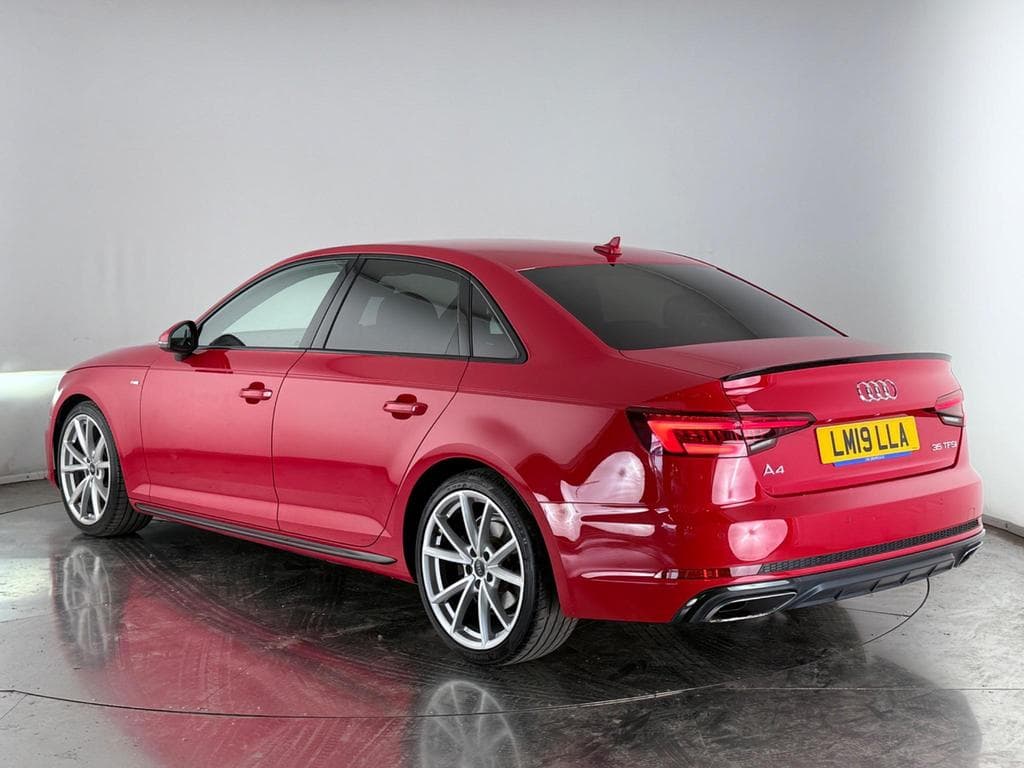 AUDI A4 2.0 TFSI 35 Black Edition S Tronic Euro 6 (s/s) 4dr