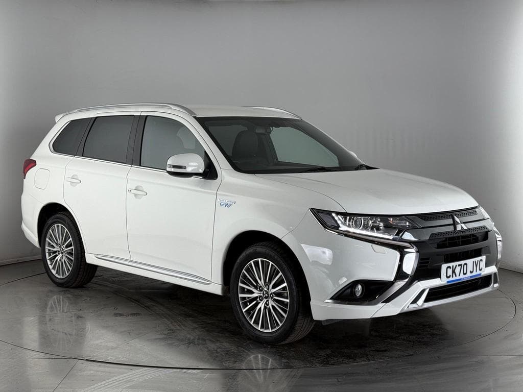 Mitsubishi Outlander 2.4h TwinMotor 13.8kWh Dynamic CVT 4WD Euro 6 (s/s) 5dr