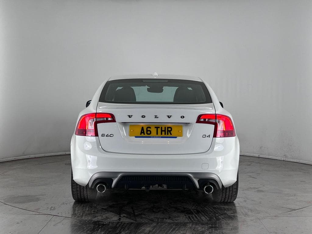 VOLVO S60 2.0 D4 R-Design Lux Nav Auto Euro 6 (s/s) 4dr