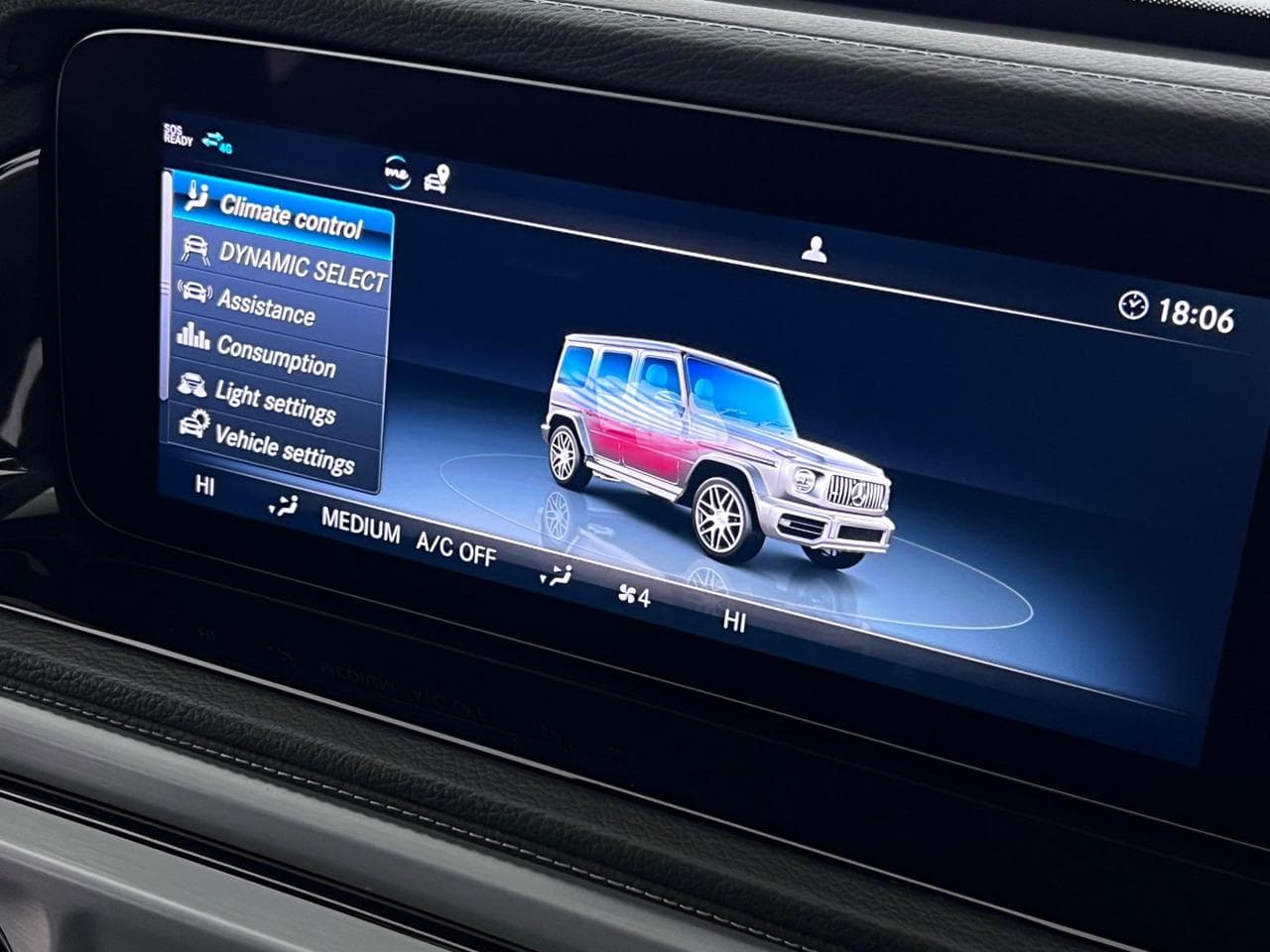 MERCEDES-BENZ G-Class thumbnail Infotainment System