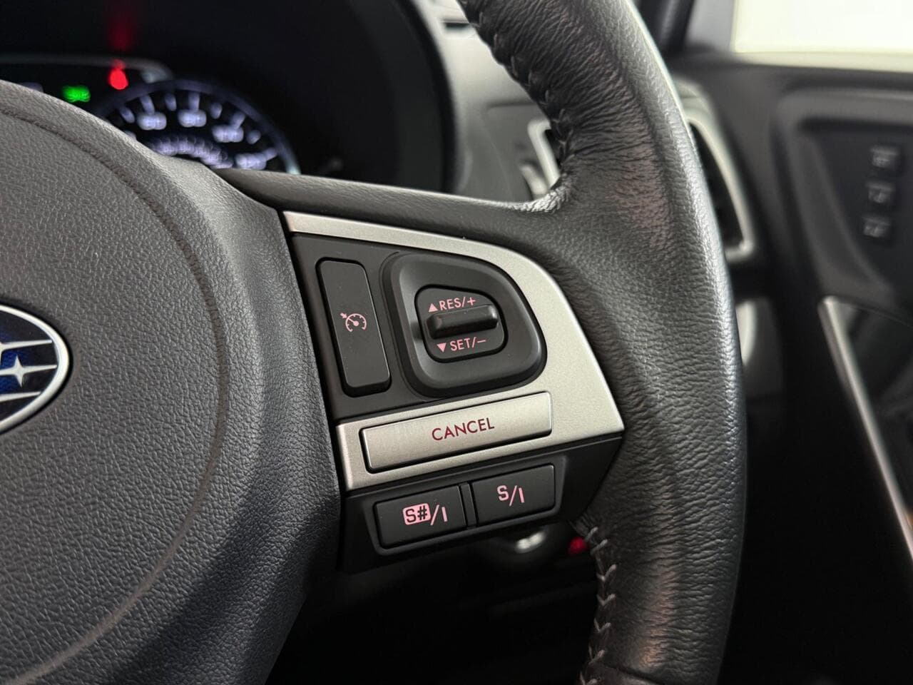 SUBARU Forester thumbnail Misc Controls