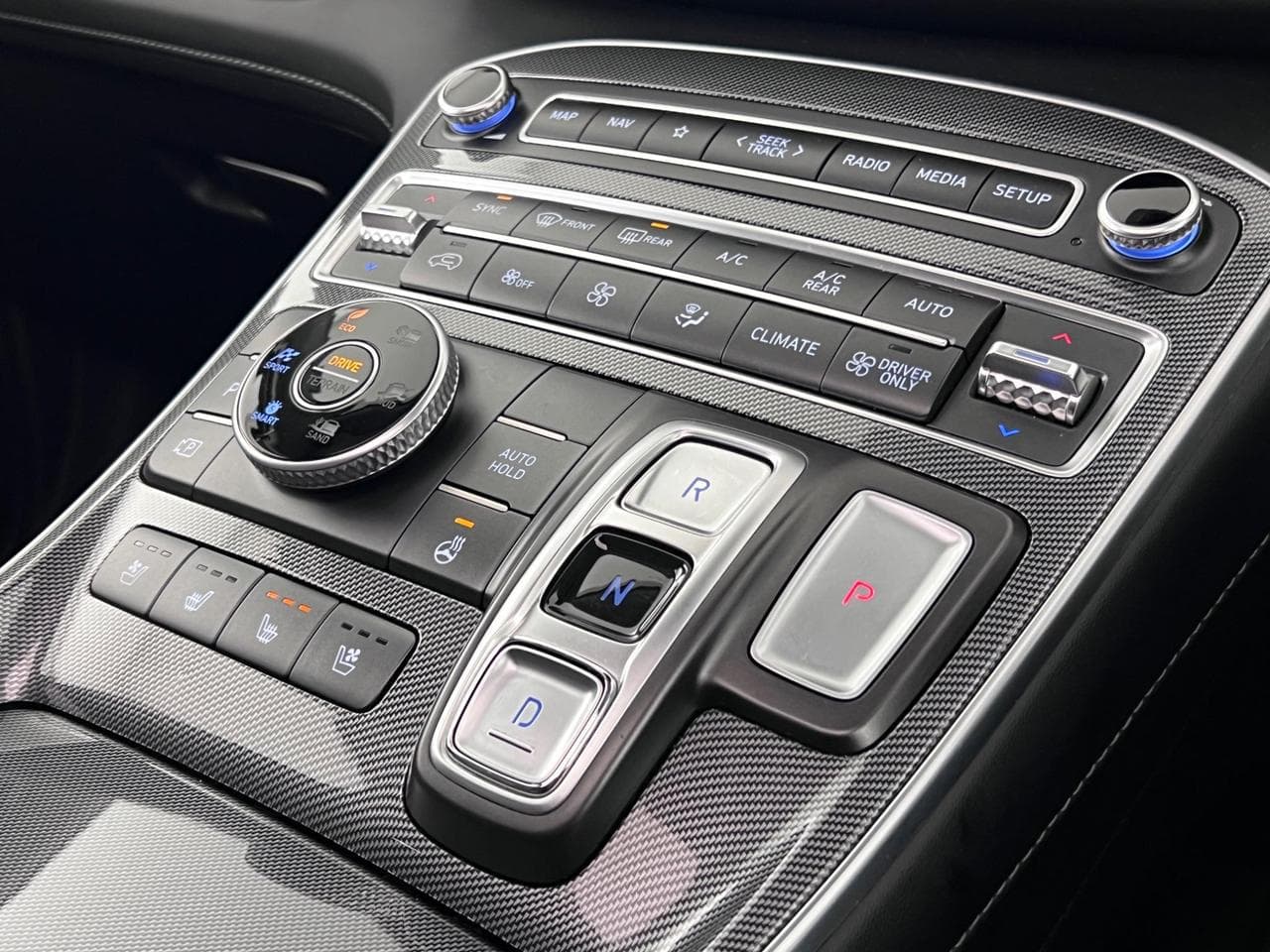 HYUNDAI SANTA FE thumbnail Interior Front