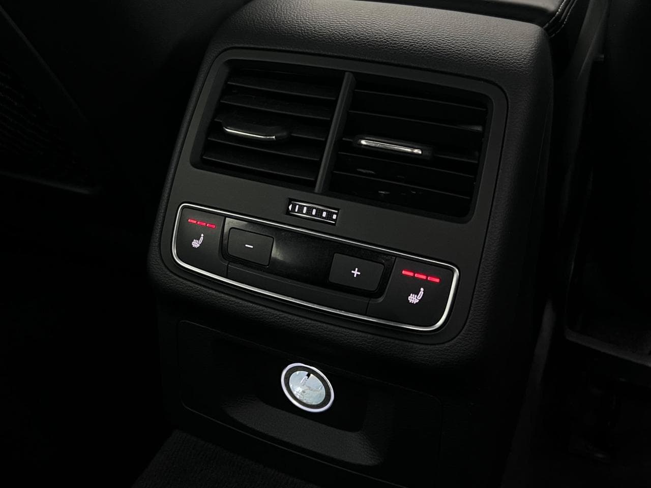 AUDI A4 thumbnail Misc Controls