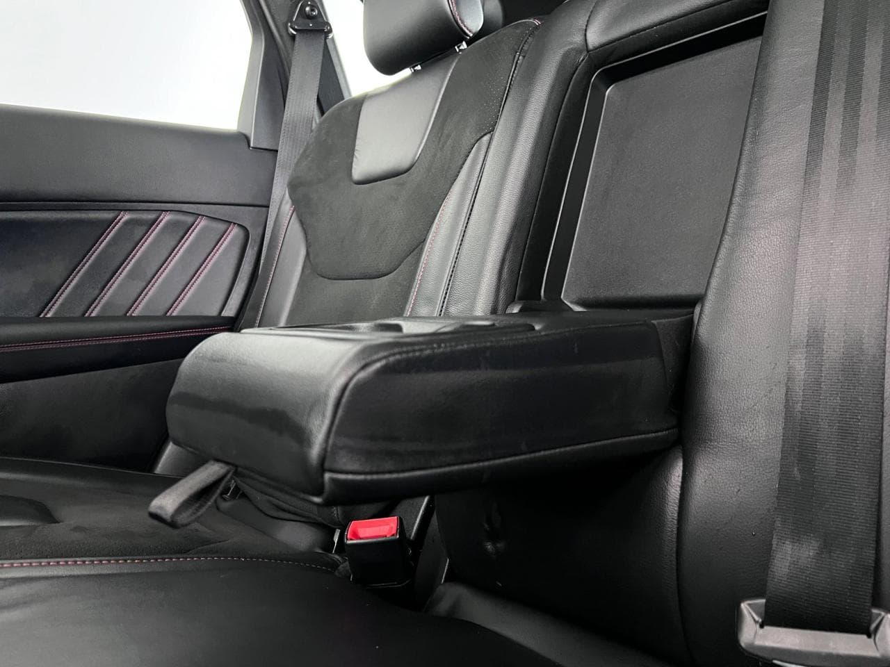 FORD EDGE thumbnail Seat Front Passenger