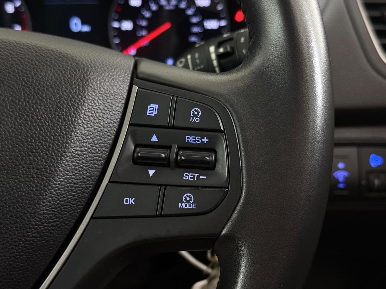 HYUNDAI i20 thumbnail Misc Controls