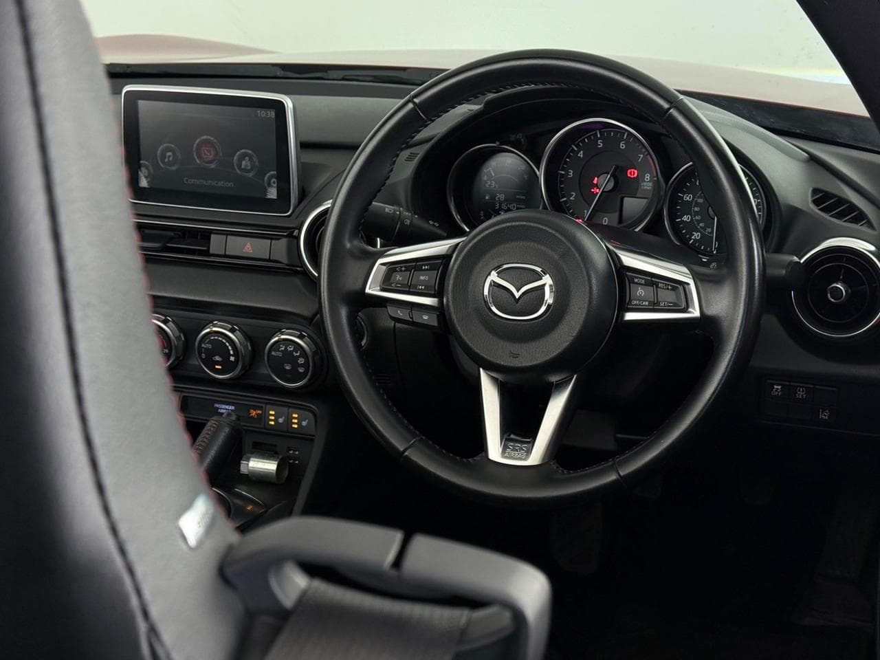 MAZDA MX-5 thumbnail Steering Wheel