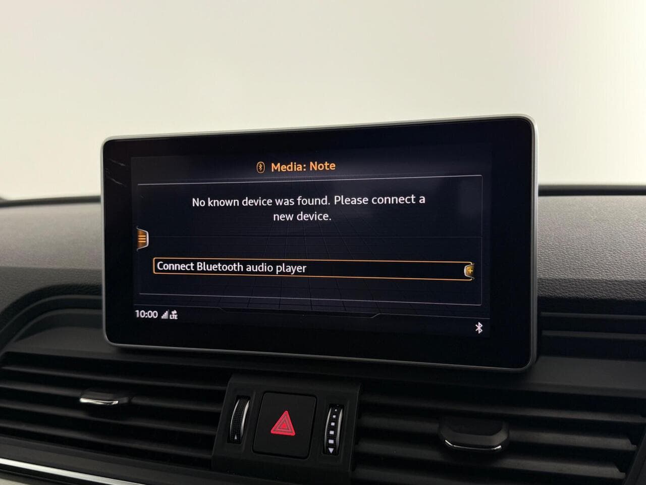 AUDI Q5 thumbnail Infotainment System