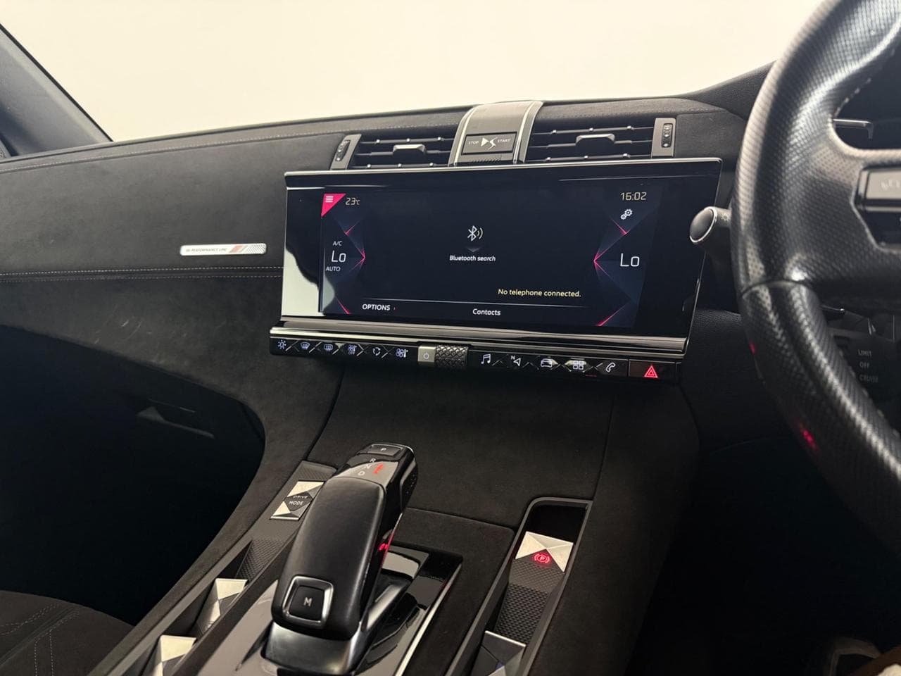 DS 7 Crossback thumbnail Infotainment System