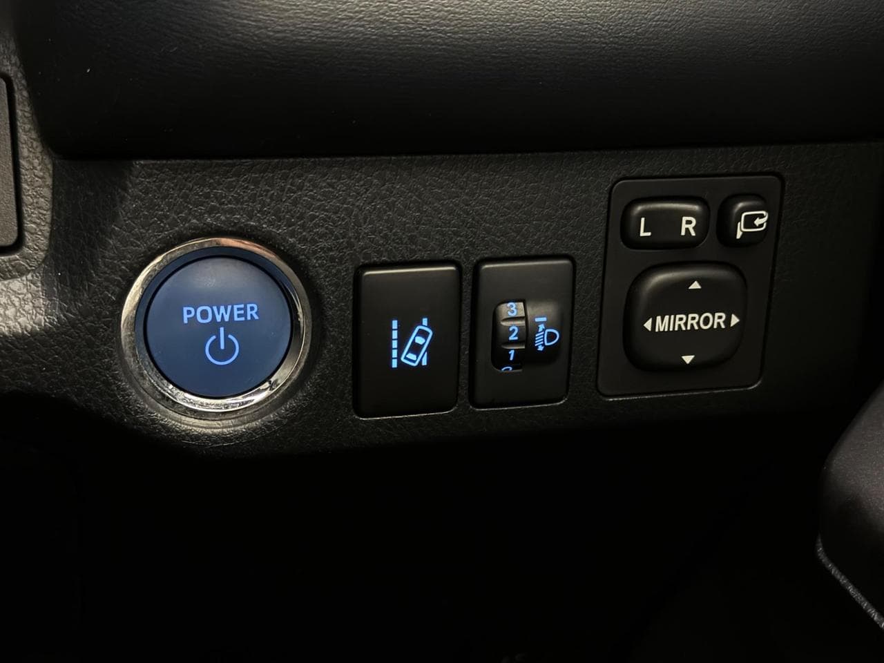 TOYOTA RAV4 thumbnail Misc Controls