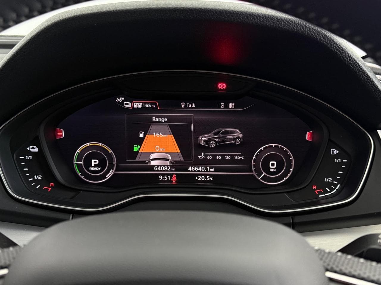 AUDI Q5 thumbnail Driver Instruments