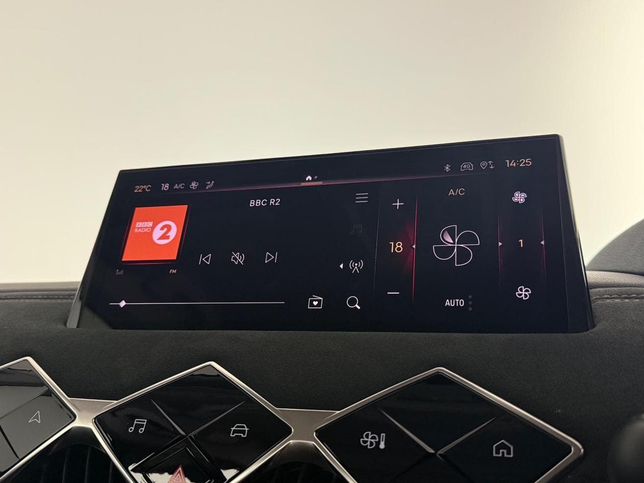 DS 3 thumbnail Infotainment System