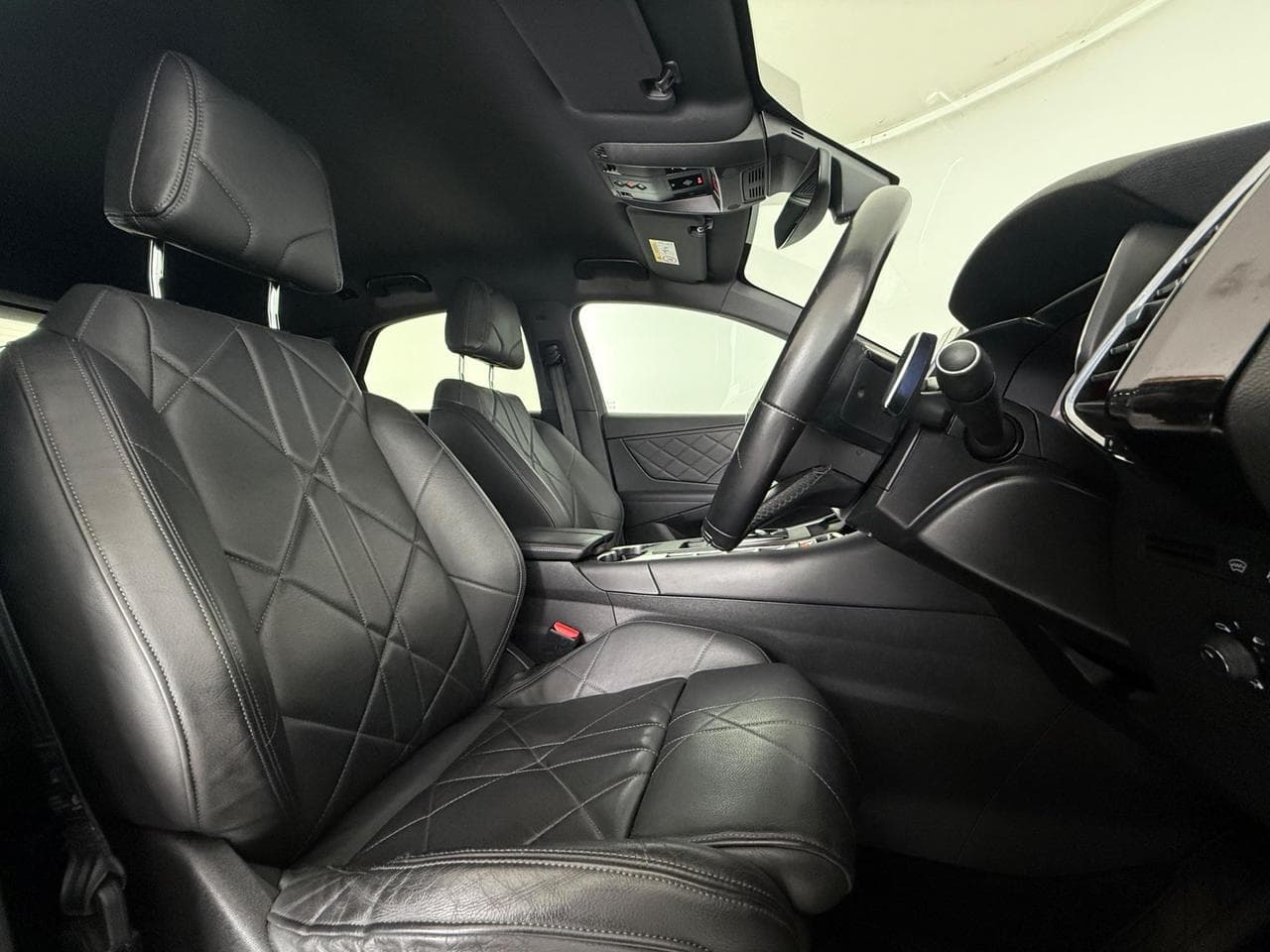 DS 7 Crossback thumbnail Seat Driver