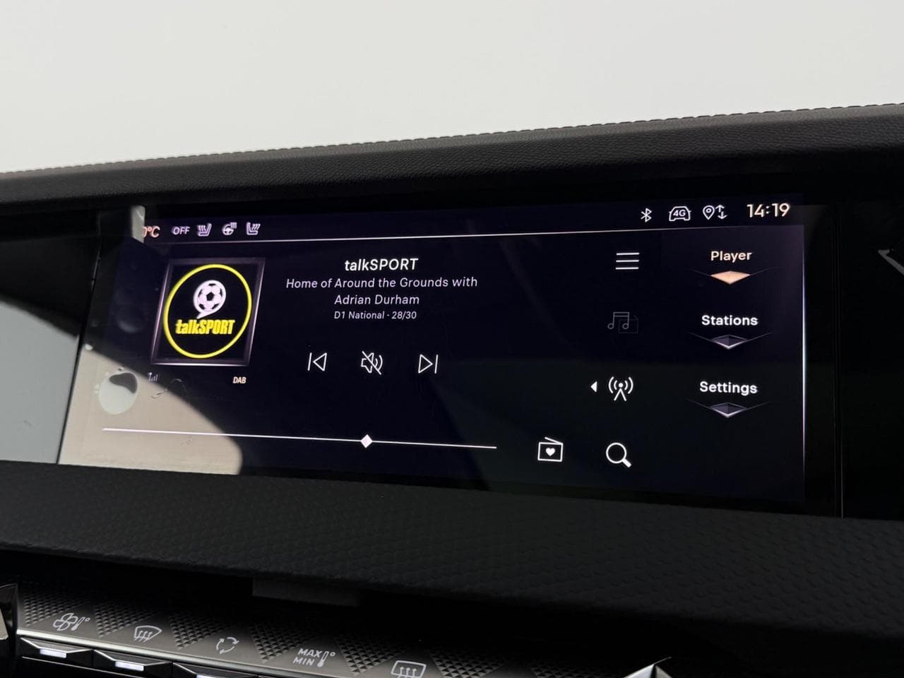 DS 4 thumbnail Infotainment System
