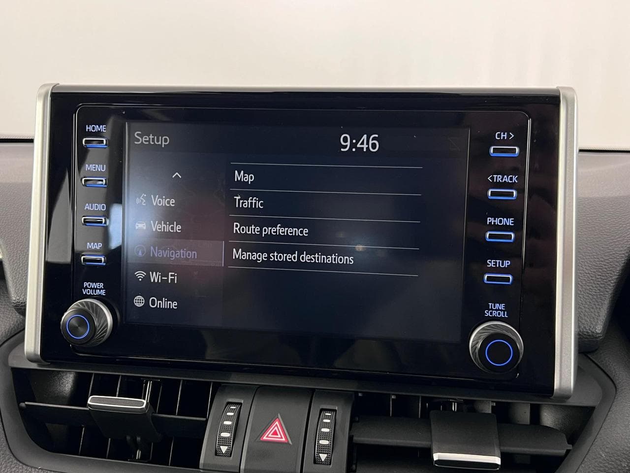 TOYOTA RAV4 thumbnail Infotainment System