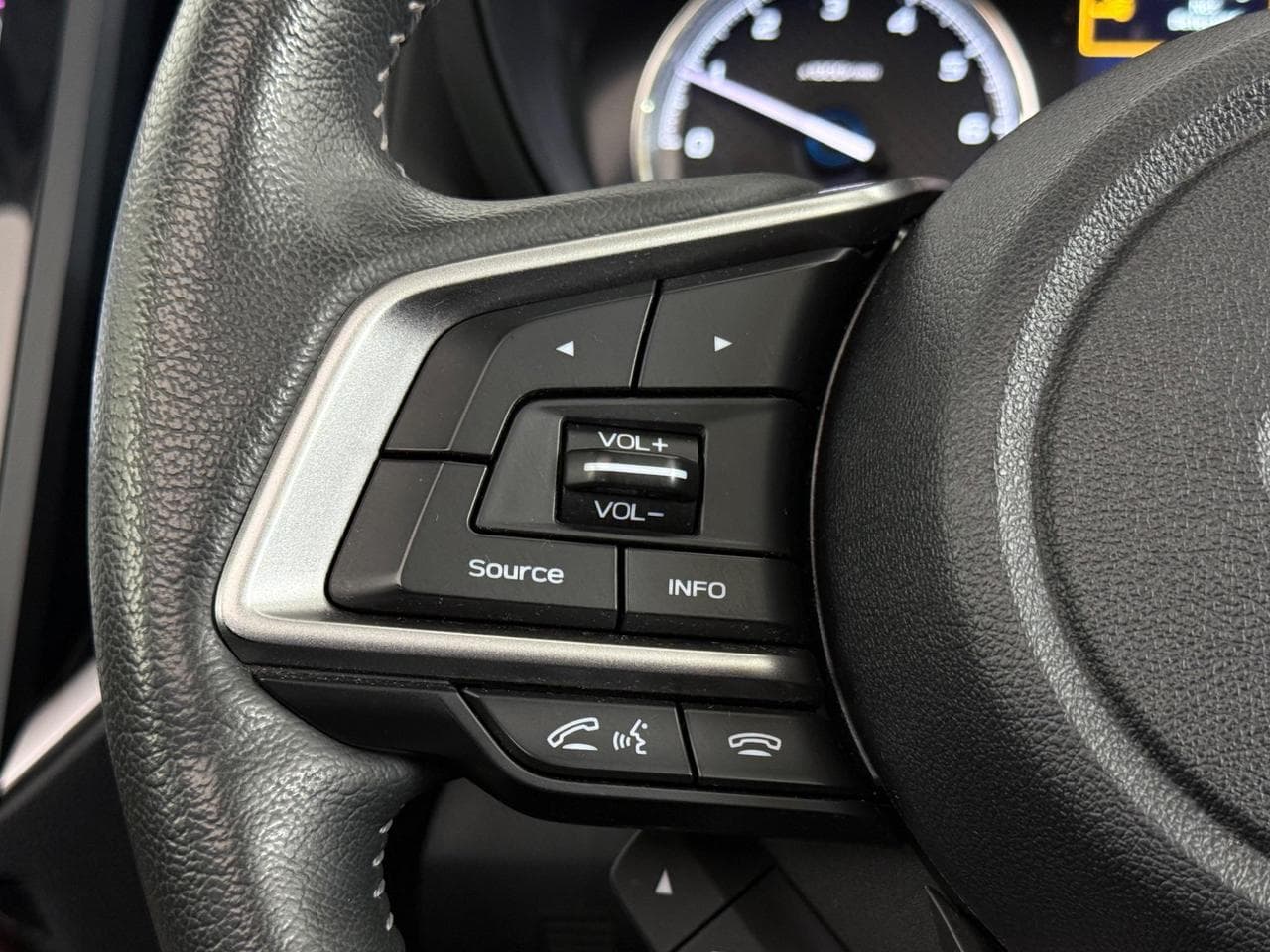 SUBARU Forester thumbnail Misc Controls