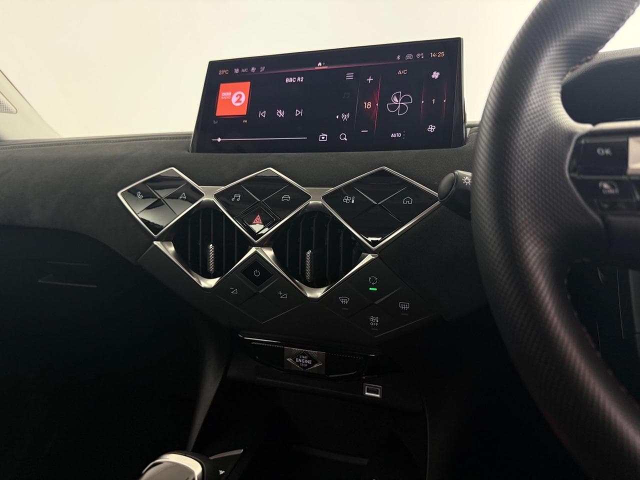 DS 3 thumbnail Infotainment System