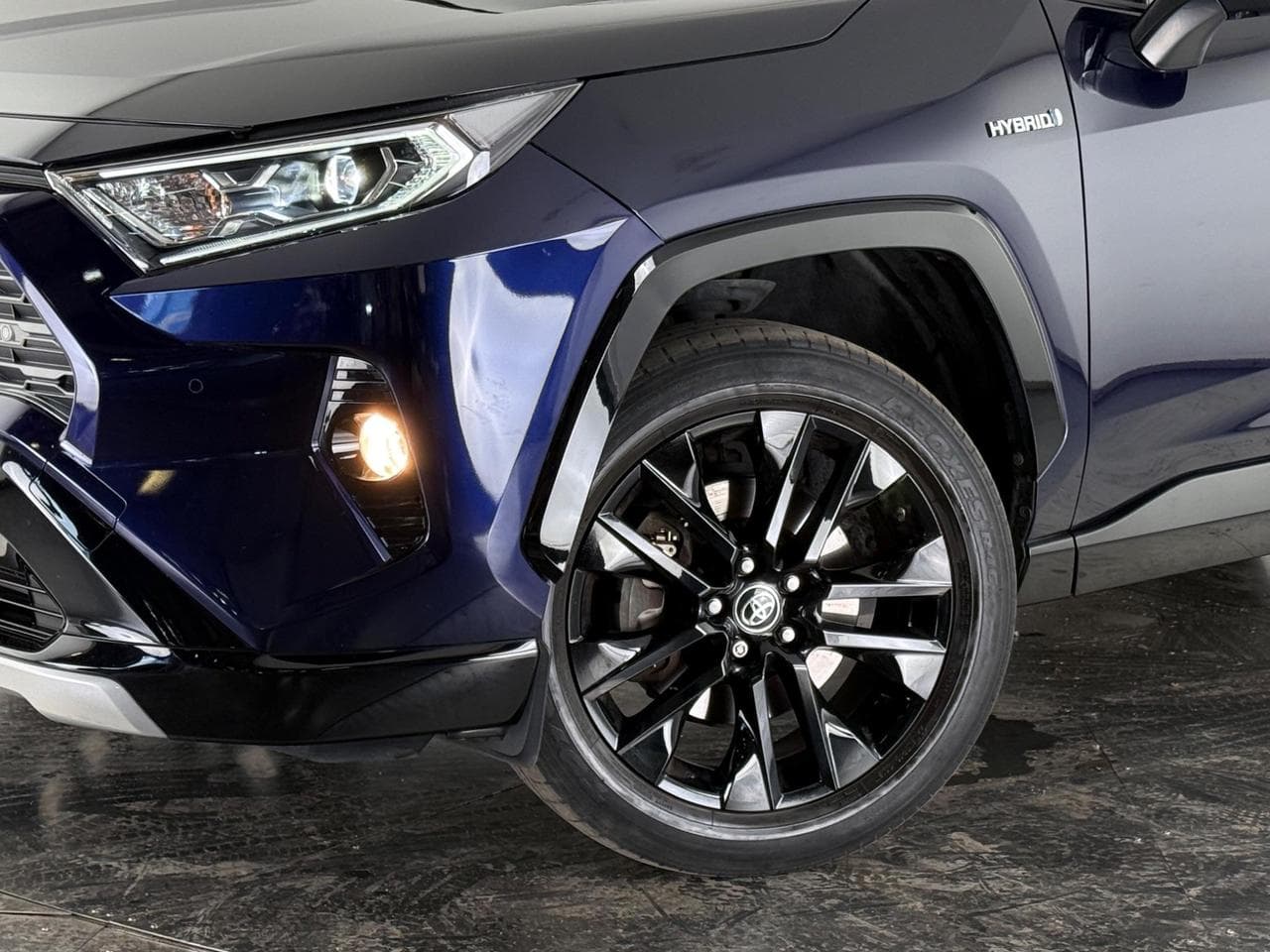 TOYOTA RAV4 thumbnail Wheel