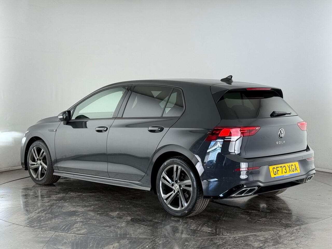 VOLKSWAGEN Golf thumbnail Rear Left