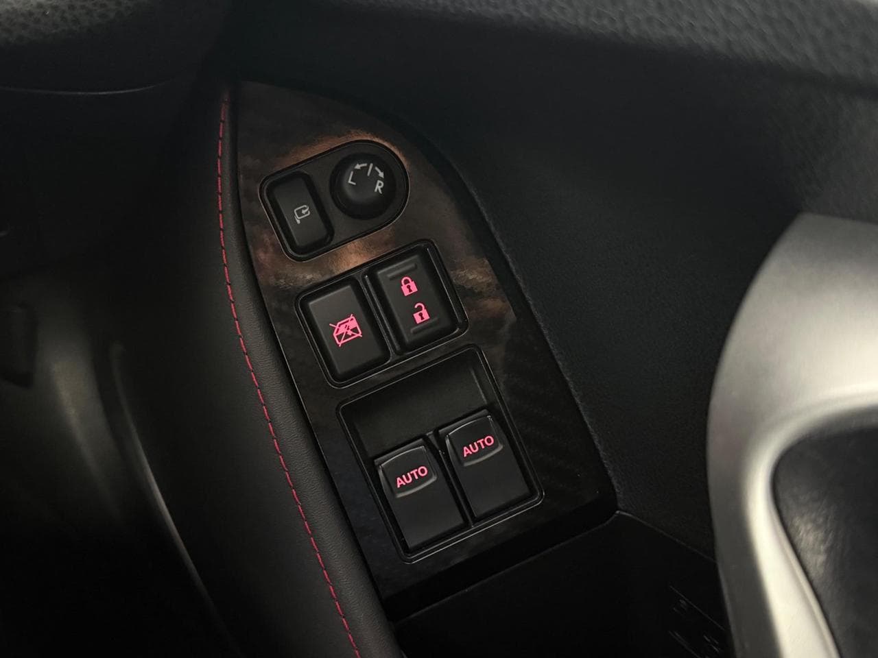 SUBARU BRZ thumbnail Misc Controls