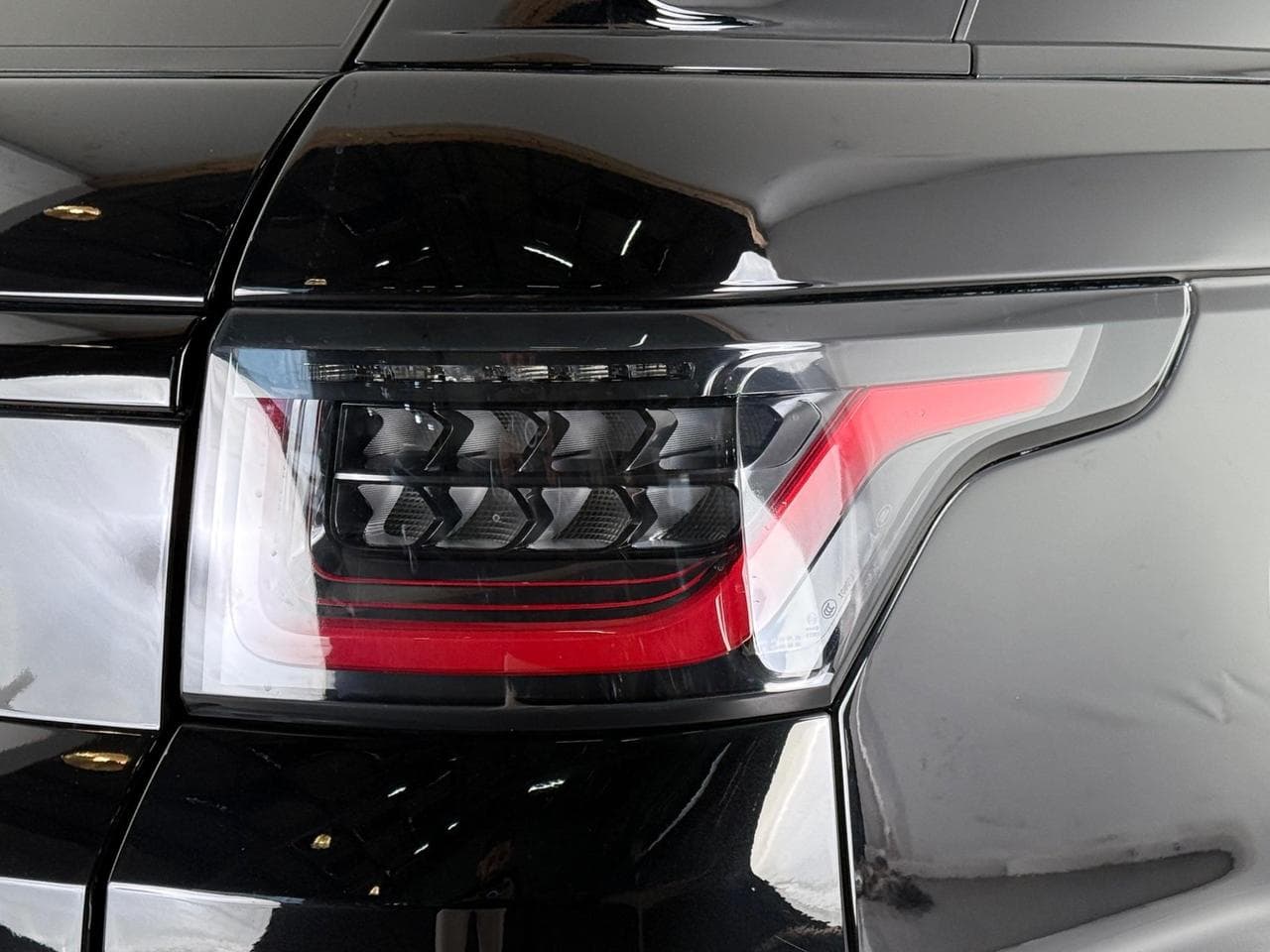 LAND ROVER Range Rover Sport thumbnail Lights Rear