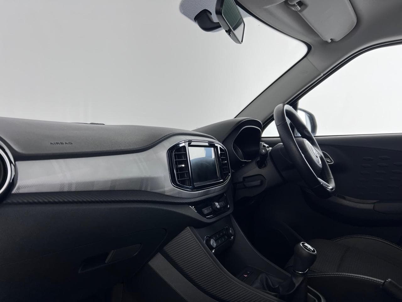 MG MG3 thumbnail Interior Front