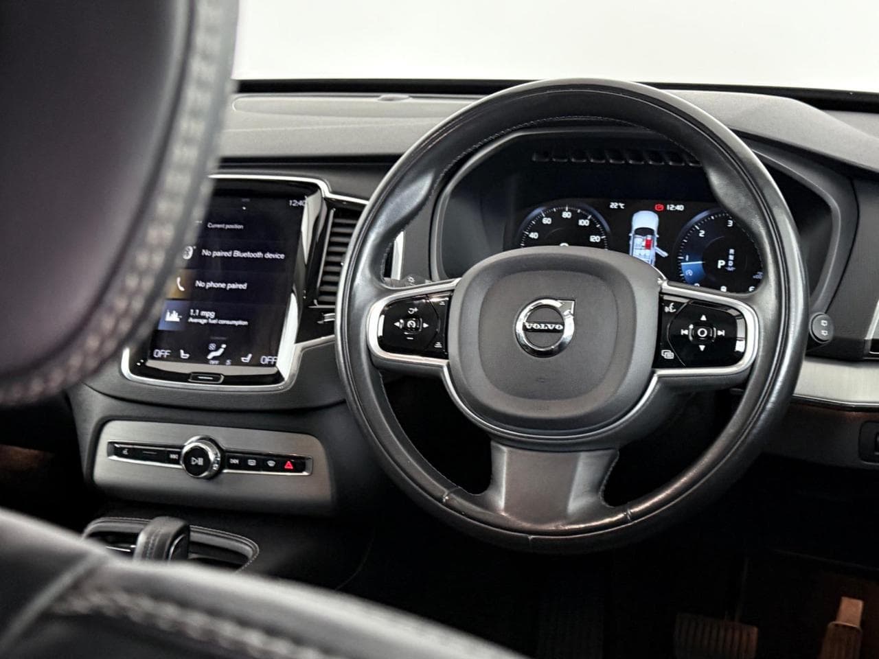 VOLVO XC90 thumbnail Steering Wheel