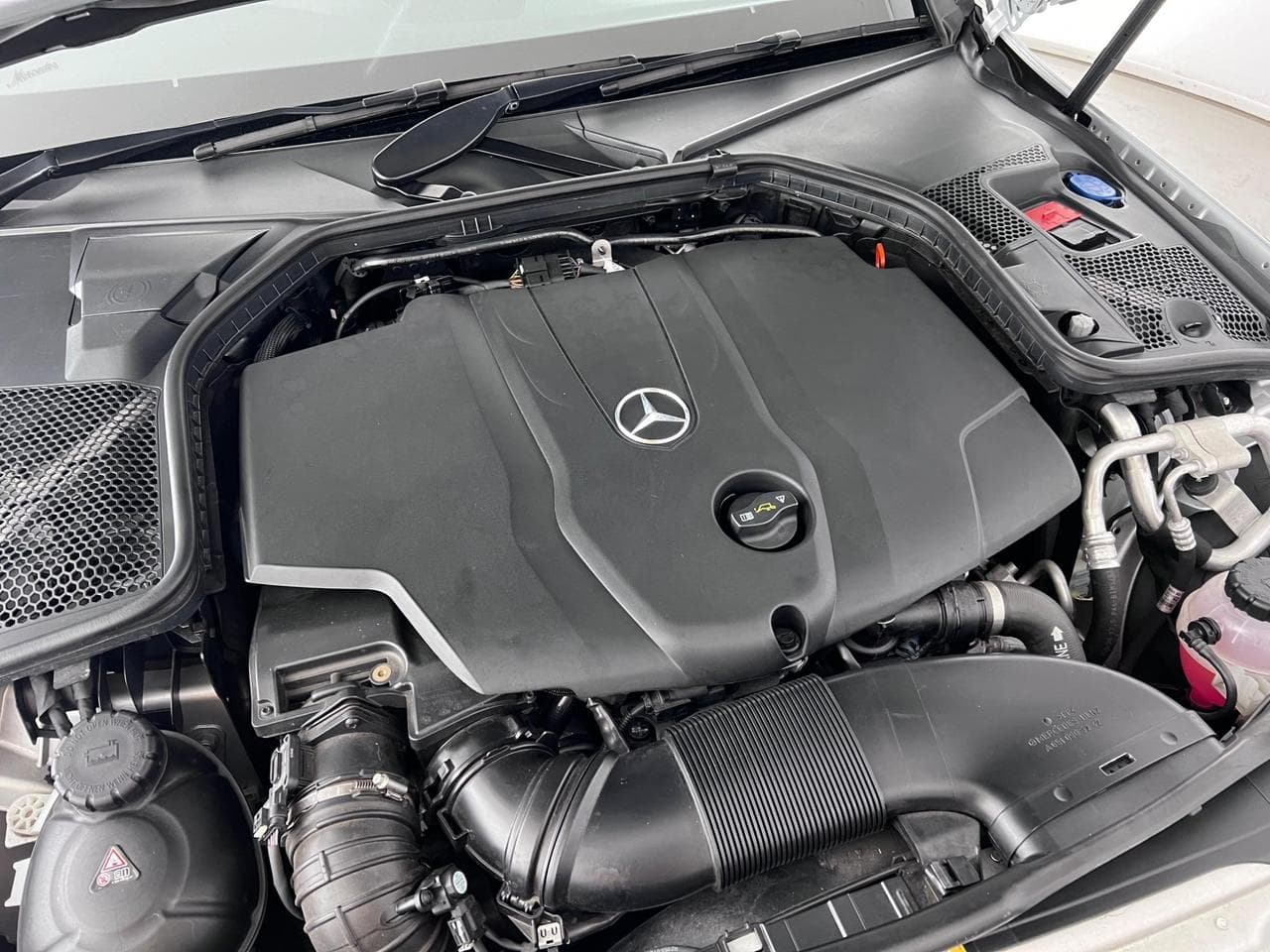MERCEDES-BENZ C-Class thumbnail Image 11