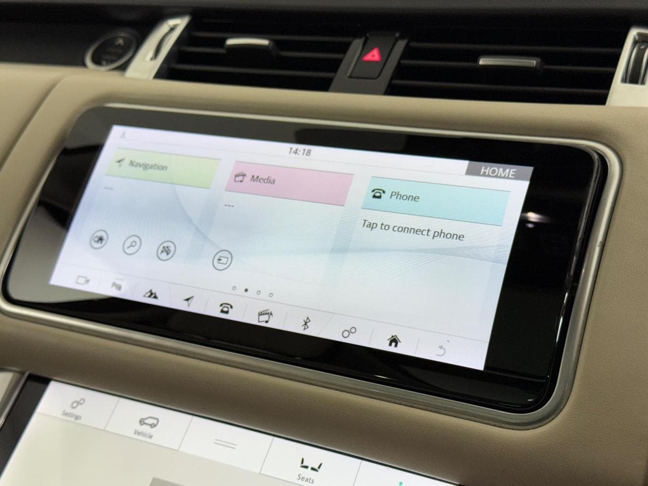 LAND ROVER Range Rover Sport thumbnail Infotainment System