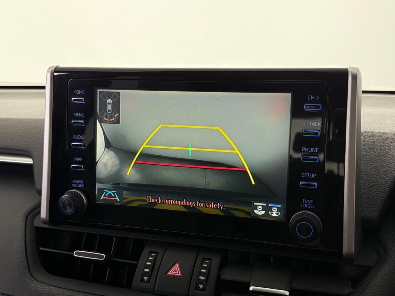 TOYOTA RAV4 thumbnail Infotainment System