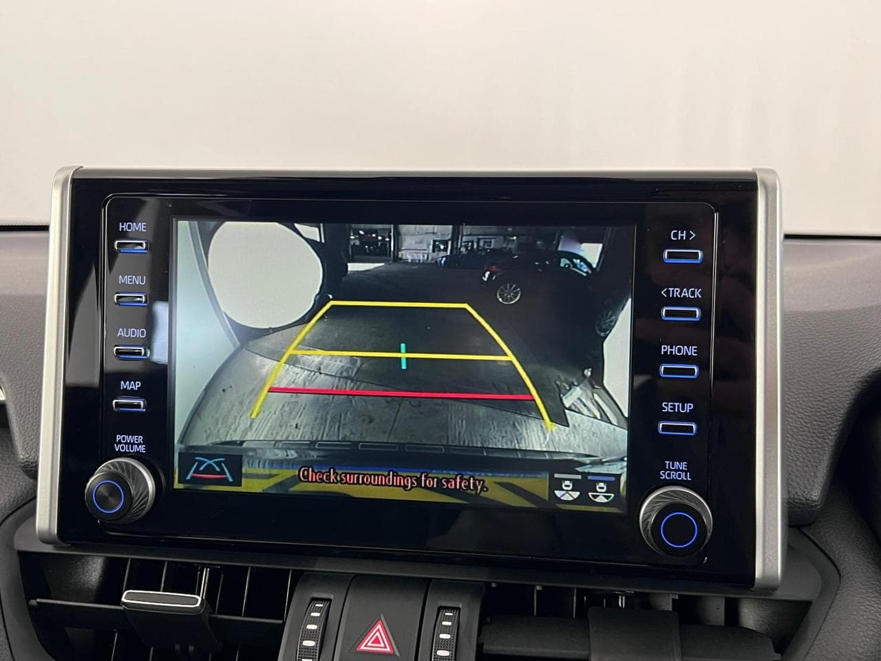 TOYOTA RAV4 thumbnail Infotainment System