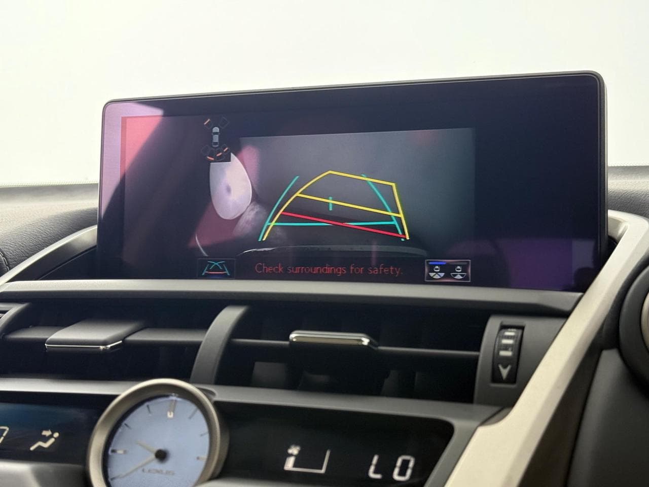 LEXUS NX thumbnail Infotainment System