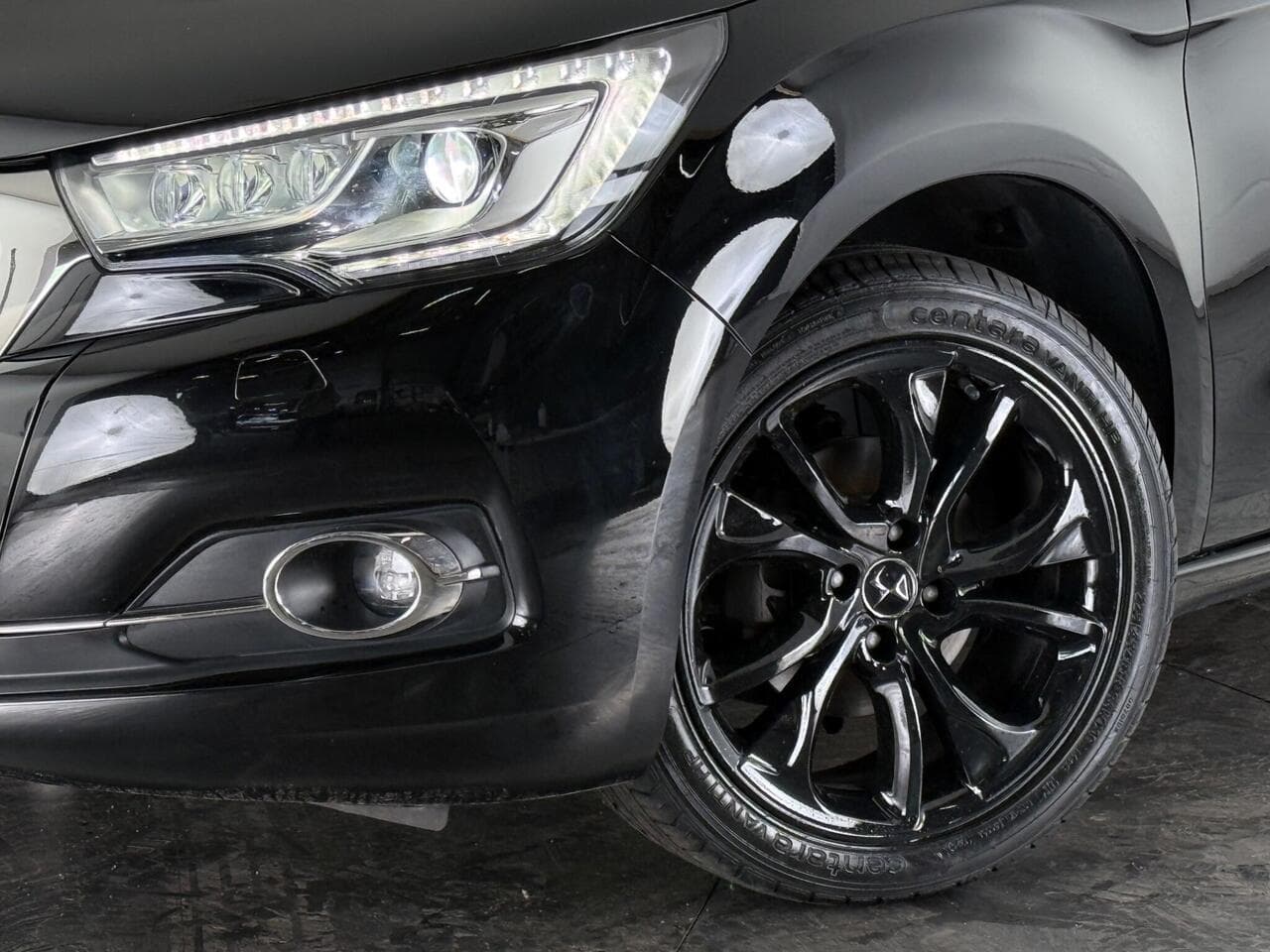 DS 4 thumbnail Wheel