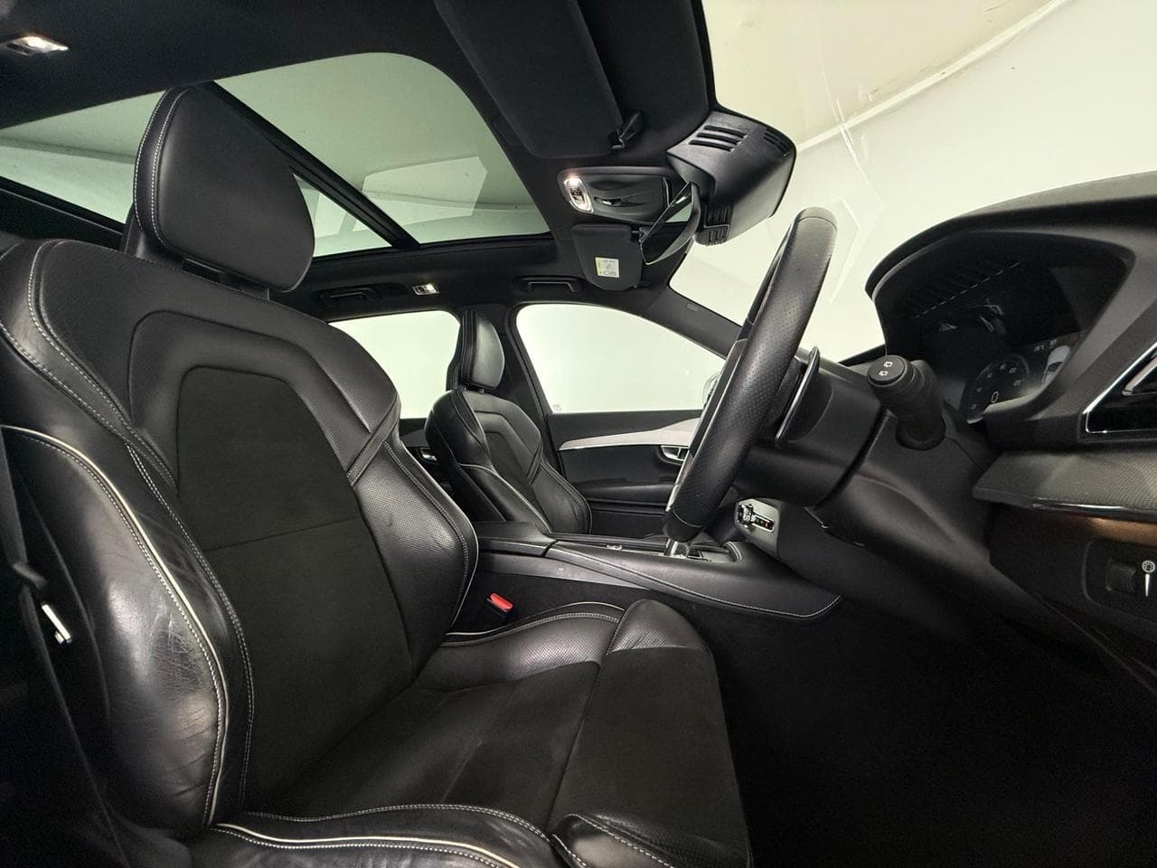 VOLVO XC90 thumbnail Seat Driver