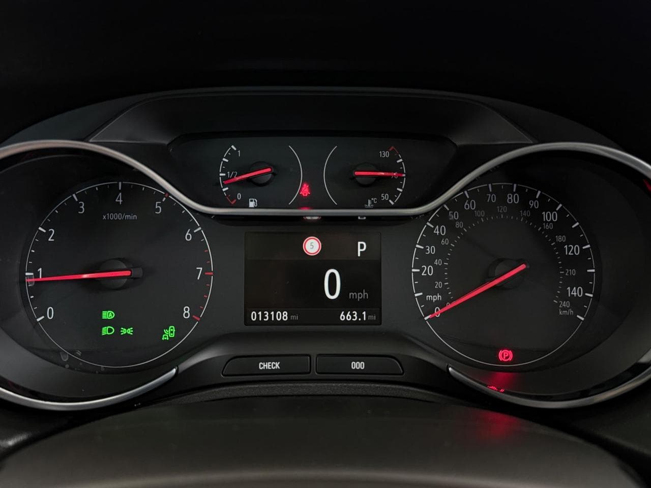 VAUXHALL Grandland X thumbnail Driver Instruments