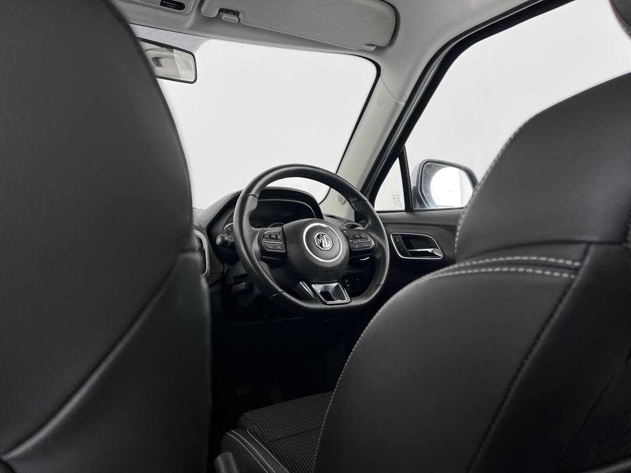 MG MG3 thumbnail Interior Front