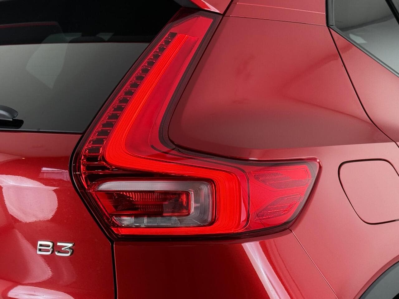 VOLVO XC40 thumbnail Wing Mirror