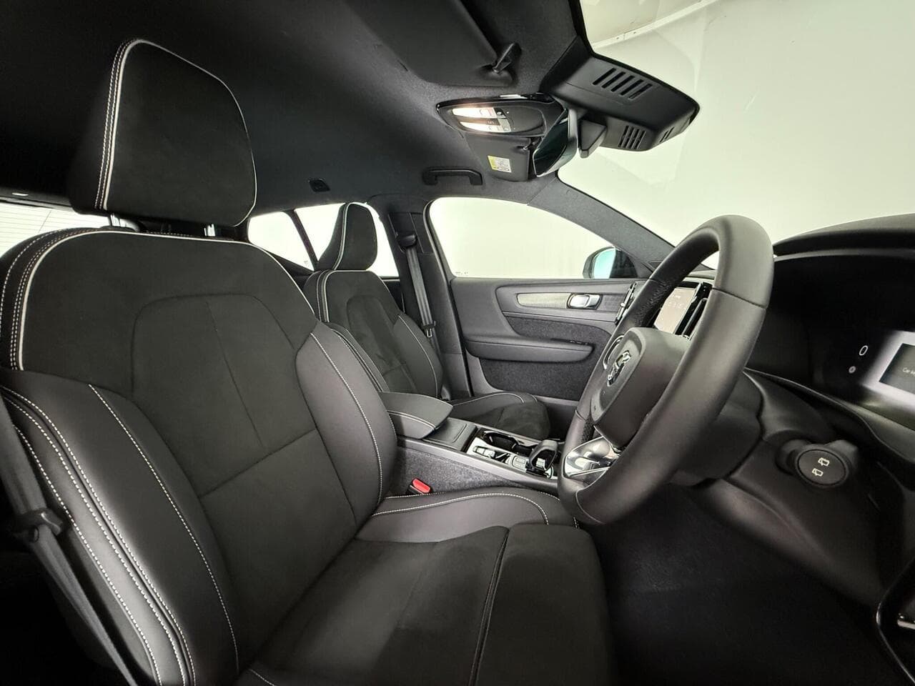 VOLVO XC40 thumbnail Seat Driver
