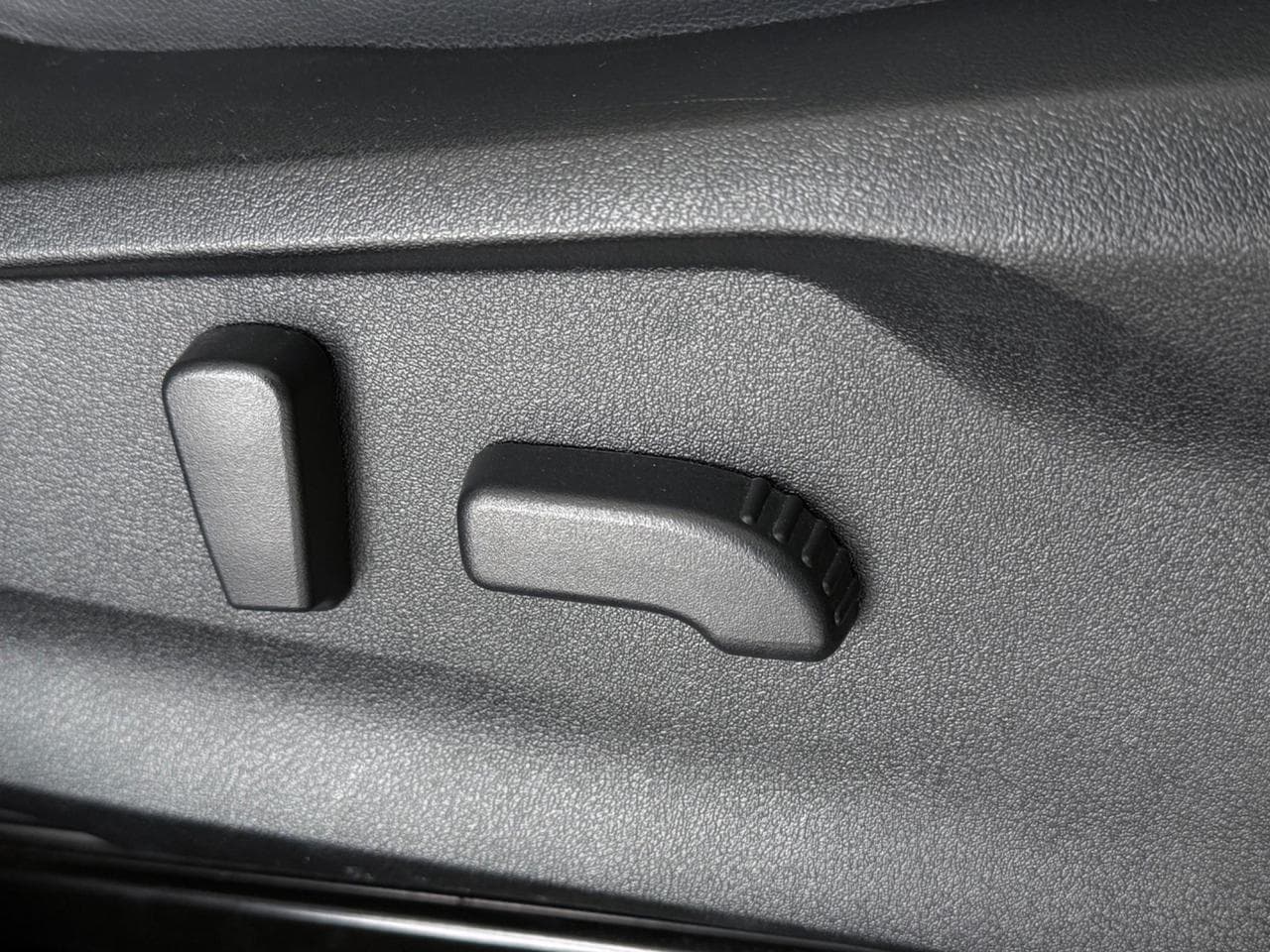 SUBARU Forester thumbnail Misc Controls
