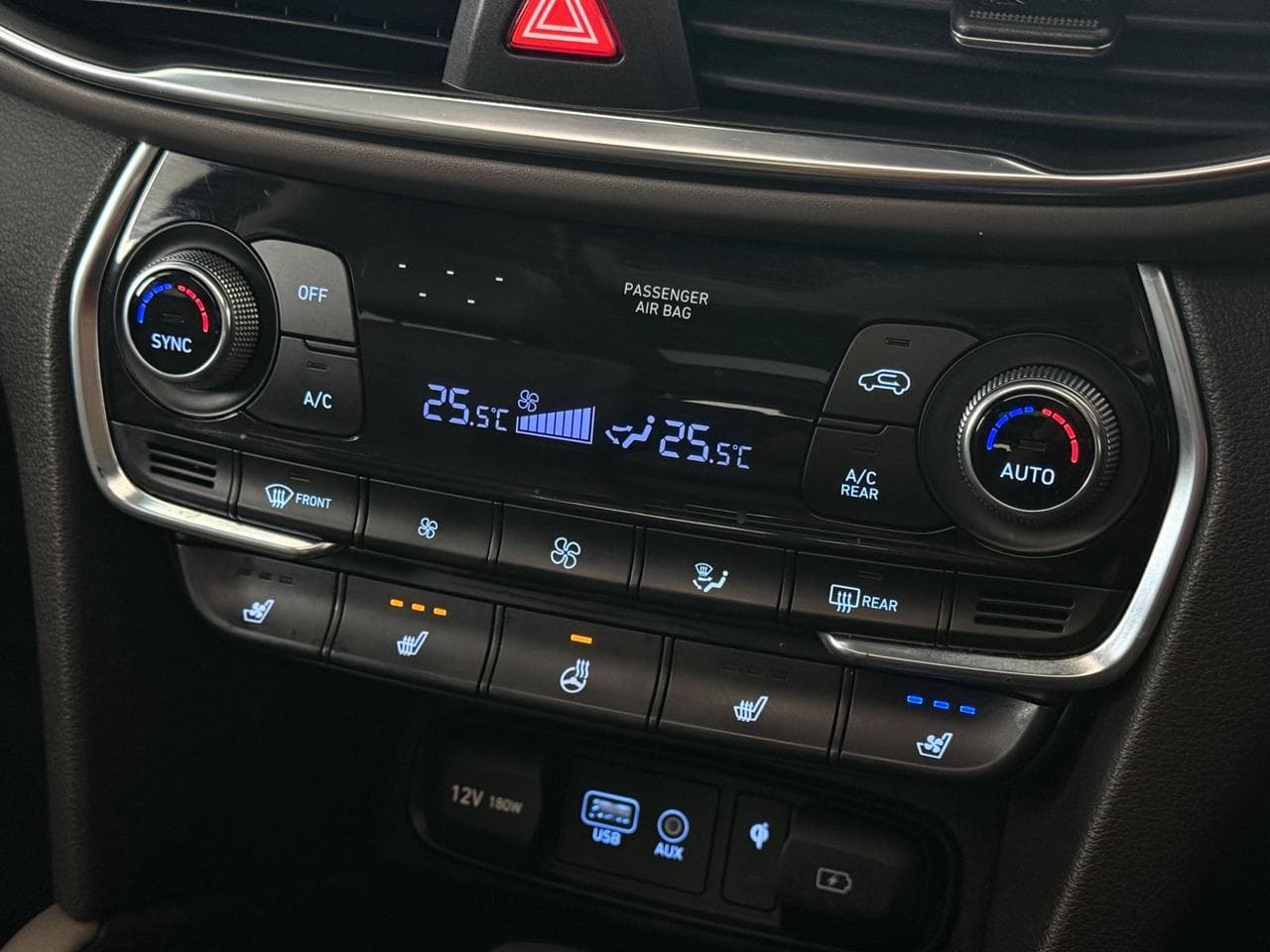 HYUNDAI Santa Fe thumbnail Misc Controls