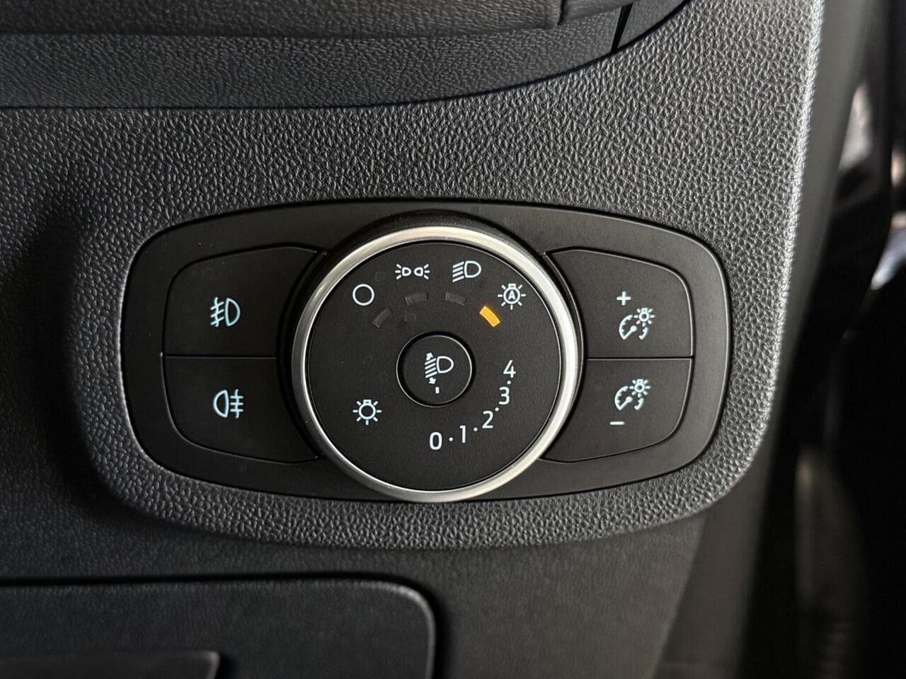FORD Fiesta thumbnail Misc Controls
