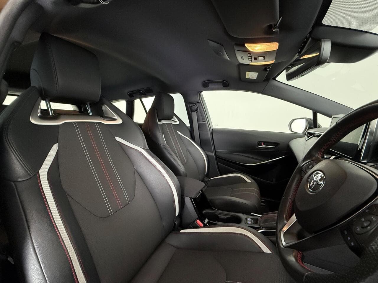 TOYOTA Corolla thumbnail Seat Driver