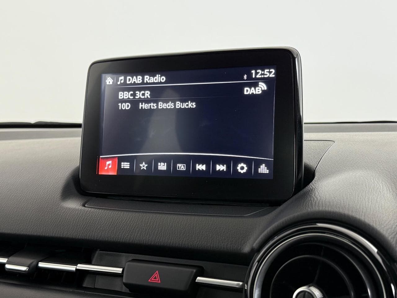 MAZDA 2 thumbnail Infotainment System