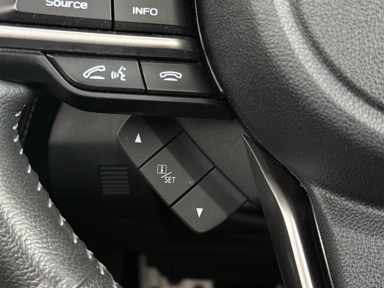 SUBARU Forester thumbnail Misc Controls