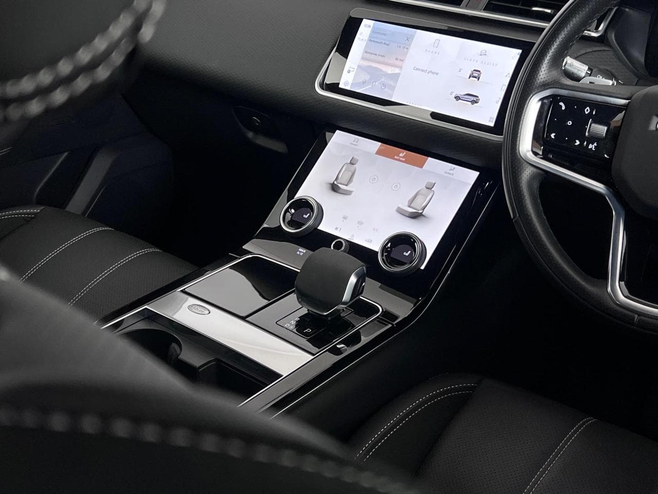 LAND ROVER Range Rover Velar thumbnail Inconclusive